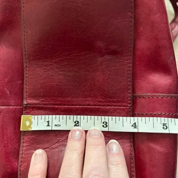 HOBO Marley Red Raspberry Burgundy Distressed Leather Shoulder Bag - Picture 7 of 10